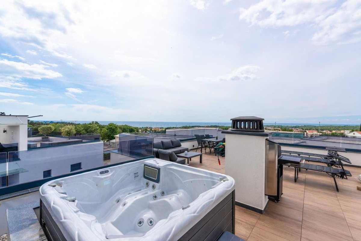 Sea View Apartment Poreč